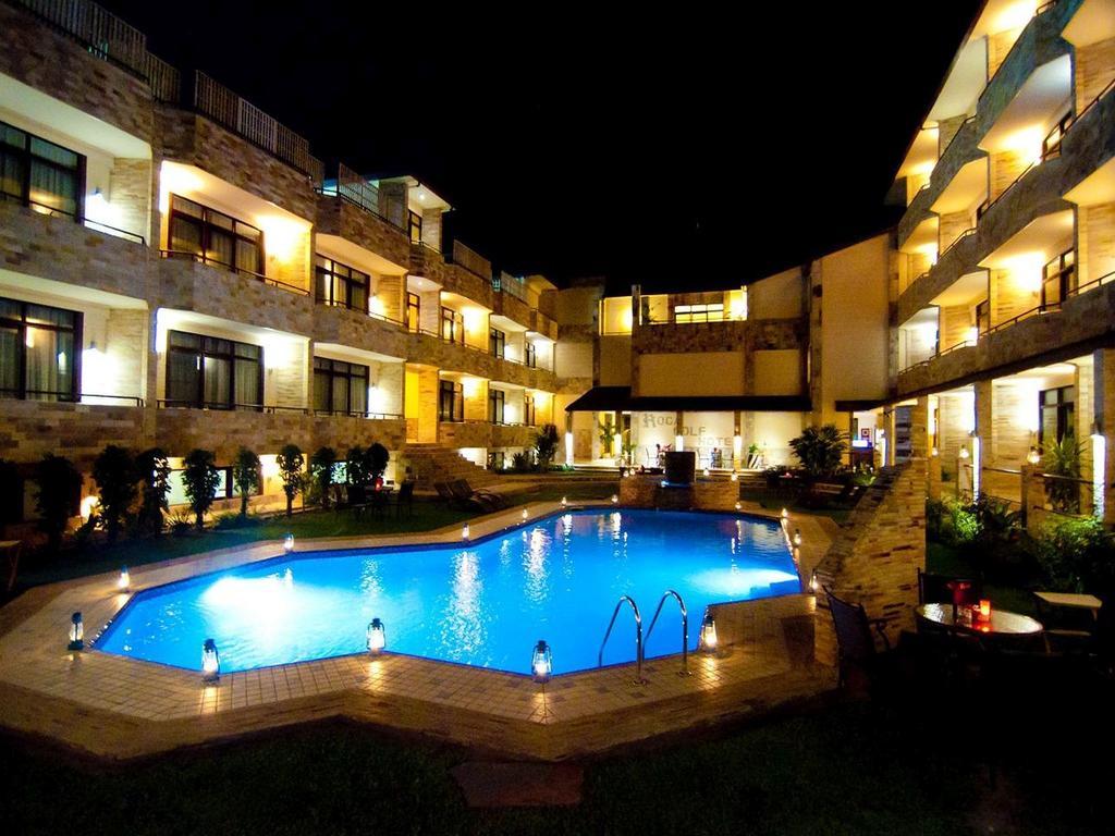 Roca Golf Hotel Бужумбура Екстериор снимка